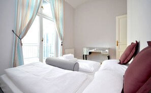 3 chambres, fer et planche à repasser, Wi-Fi gratuit, draps fournis