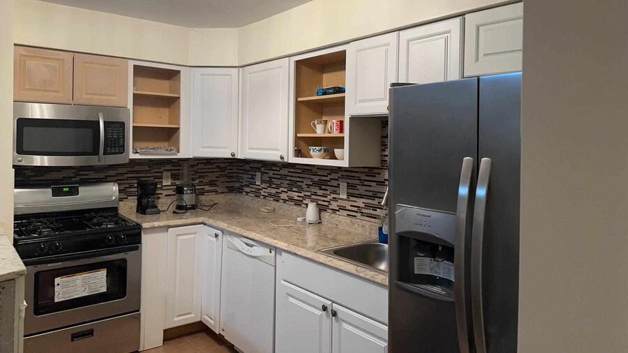 Room G Divine Villa and Resorts