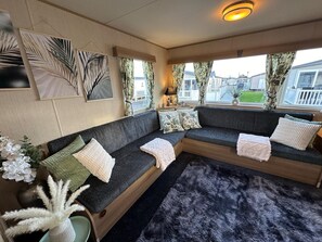 Cabin | Interior - A Beautiful, Dog Friendly Holiday Home (Mablethorpe)