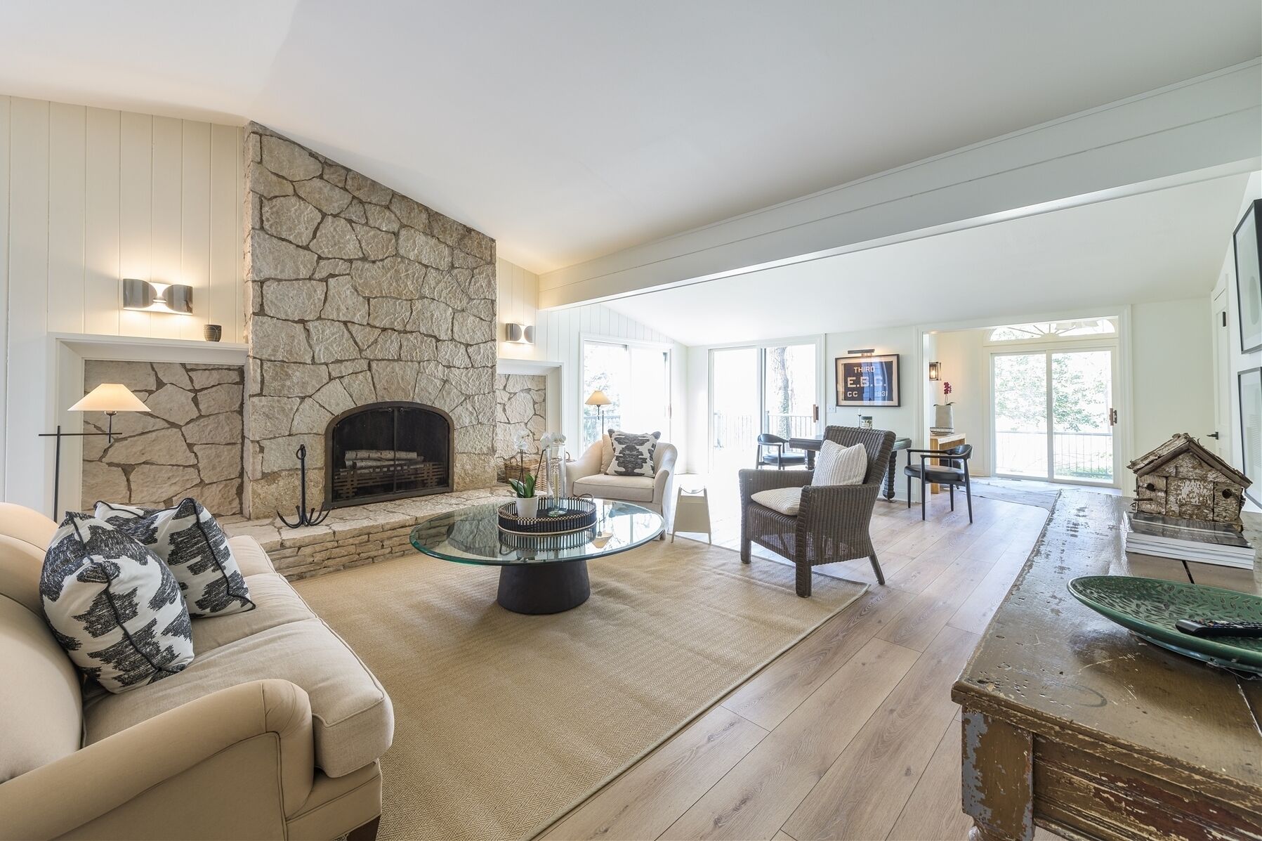 Hidden Ravines: Luxury 3 bedroom secluded retreat near Douglas Beach