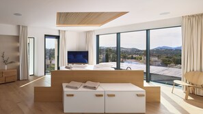 5 Schlafzimmer, Bügeleisen/Bügelbrett, WLAN, Bettwäsche