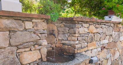 2 Bedroom Private vacation home in Capannori