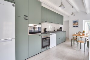 Fridge, microwave, oven, dishwasher