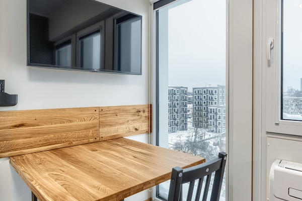 Enkeltrom – comfort, byutsikt | Skrivebord, wi-fi (inkludert) og sengetøy