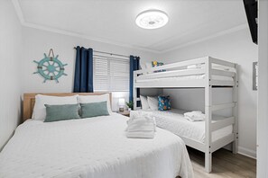 2 bedrooms, iron/ironing board, travel crib, free WiFi