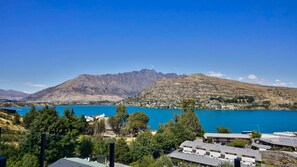 Miscellaneous - Goldrush Way 4BR 3BA Lake & Mountain Views (Queenstown)