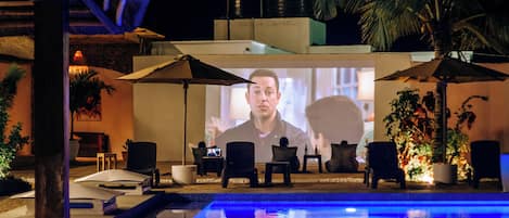 Outdoor pool, pool umbrellas