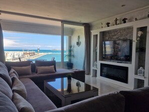 Living area - Marina View apartment (Tanger)