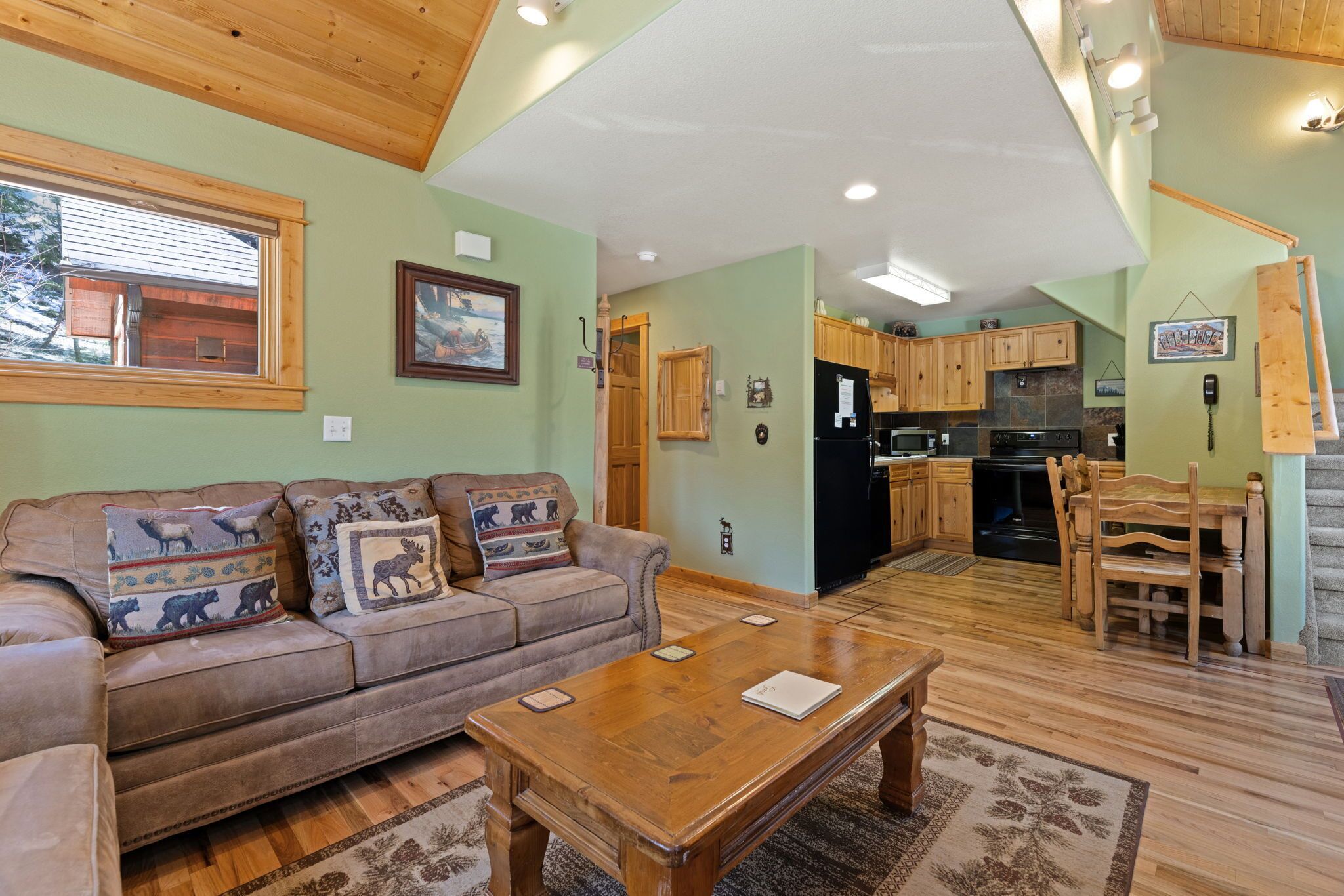 Smart TV, fireplace, DVD player, video library