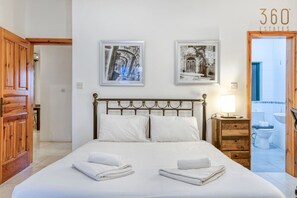 Desk, iron/ironing board, travel crib, WiFi