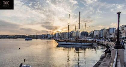 Designer 3BR home with Private Balcony in Gzira