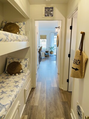 1 Schlafzimmer, Schreibtisch, Bügeleisen/Bügelbrett, WLAN