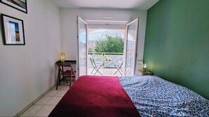 1 soverom, strykejern/-brett, wi-fi og sengetøy