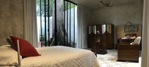 3 Schlafzimmer, Schreibtisch, Bügeleisen/Bügelbrett, WLAN