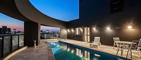 Apartment | Pool | Outdoor pool, pool umbrellas, pool loungers