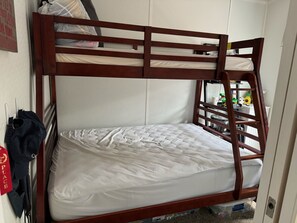 3 bedrooms, WiFi
