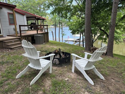 Updated 3 bedroom lakefront home offers privacy and comfort w dock on Grand Lake
