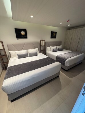 3 chambres, fer et planche à repasser, lit parapluie, Wi-Fi gratuit