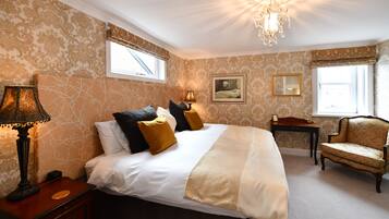 Deluxe Double or Twin Room | Premium bedding, down comforters, pillowtop beds, individually decorated