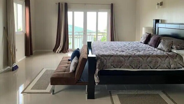Room - The Outskirt Retreat (Castries)
