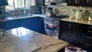 Family Apartment, 1 Bedroom | Private kitchen - The Outskirt Retreat (Castries)