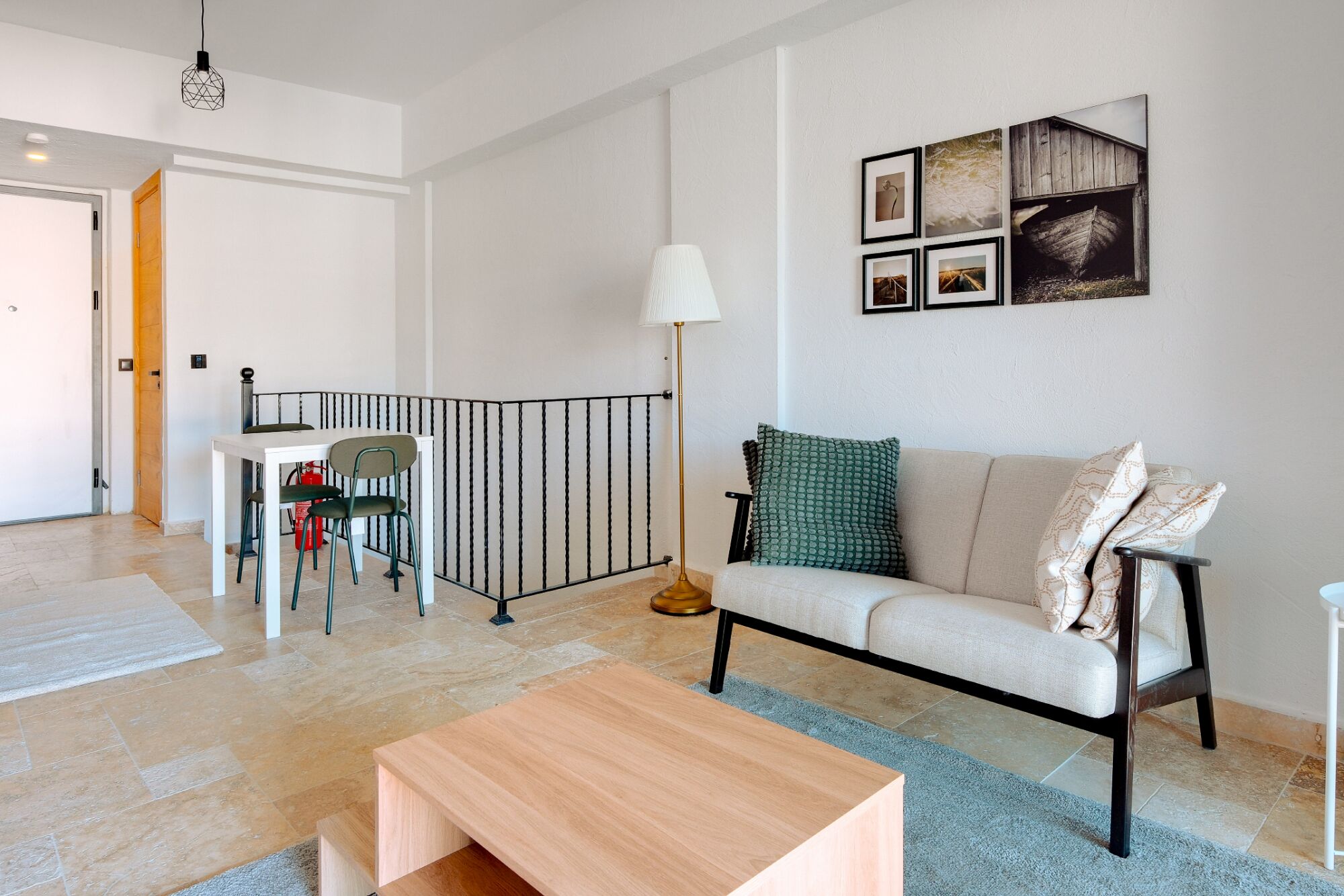 Duplex Villa w Balcony 5 min to Beach in Alacati