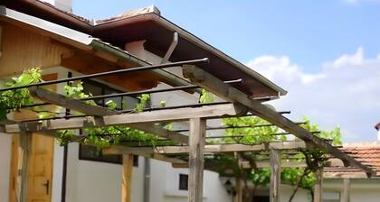 Experience tranquility living the old ways. Quiet nights, long days!