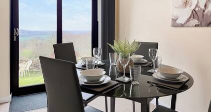 2 bedroom accommodation in Dungworth, near Sheffield