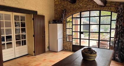 Entre Aix-provence et Plages Méditerranéennes, Maison Provençale Piscine Privée