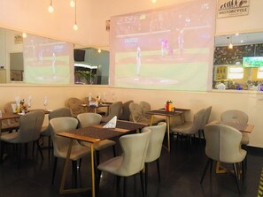 Restaurant - NAZARÉ  (Luanda)