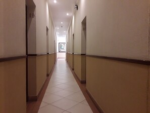 Lobby - NAZARÉ  (Luanda)