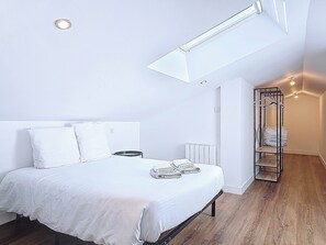 1 Schlafzimmer, Bügeleisen/Bügelbrett, WLAN, Bettwäsche