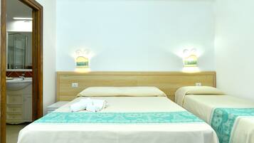 Family Quadruple Room | Premium bedding, memory-foam beds, free minibar, desk