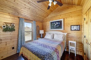 1 chambre, bureau, Wi-Fi gratuit, draps fournis