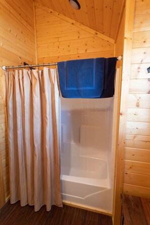Hair dryer, towels - Cabin 3 at Widows Peak • Terlingua, Big Bend (Terlingua)