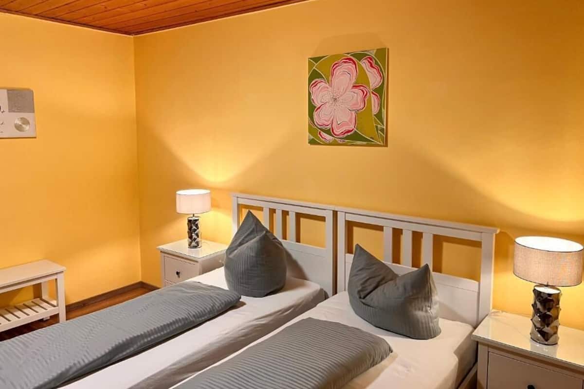 Basic Triple Room, Shared Bathroom | 1 bilik tidur