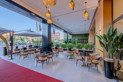 兰布拉公寓酒店