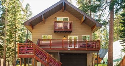 Family/Pet-Friendly Home in Soda Springs near Sugar Bowl, Truckee