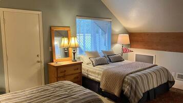 3 chambres, fer et planche Ă repasser, Wi-Fi, draps fournis