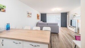 Living room - Seaside Breeze Międzyzdroje by Renters (Miedzyzdroje)