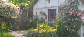 Appartement mit gr. Garten u. 2 Bäder