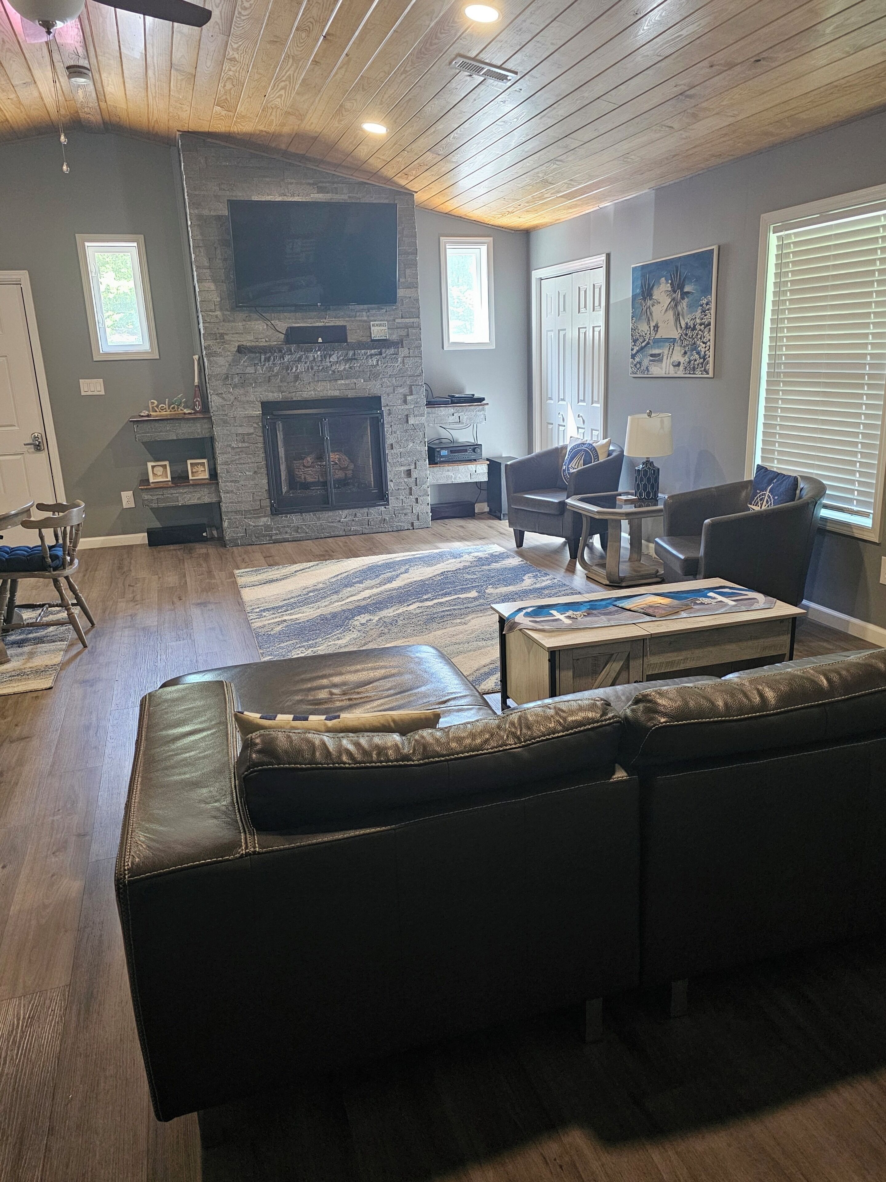 Smart TV, DVD player