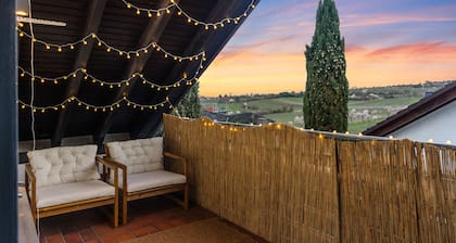 UPPER ROOM:Exklusives Apartment Gimmeldingen|Ausblick auf Mandelblüten&Weinberg