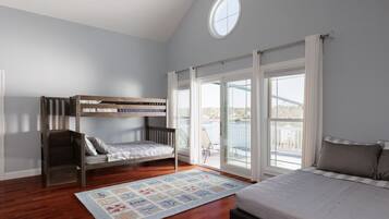 5 chambres, bureau, lit parapluie, Wi-Fi gratuit