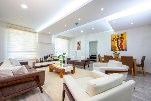 Comfort Apartment | Egyptian cotton sheets, premium bedding, desk, soundproofing - SEYİR ROYAL (Kocasinan)