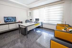 Sala de estar en el lobby
