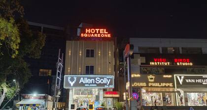 Hotel Square One
