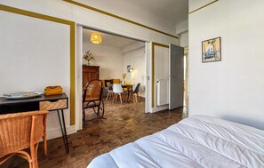 1 quarto, ferros/tábuas de passar roupa, Wi-Fi de cortesia