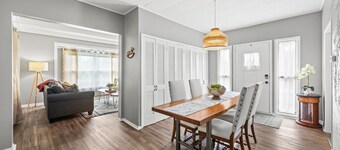 2 Bedroom in Kamm's Corner!