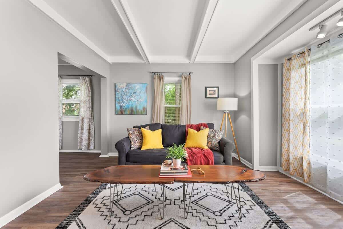 Télévision, espaces bureaux